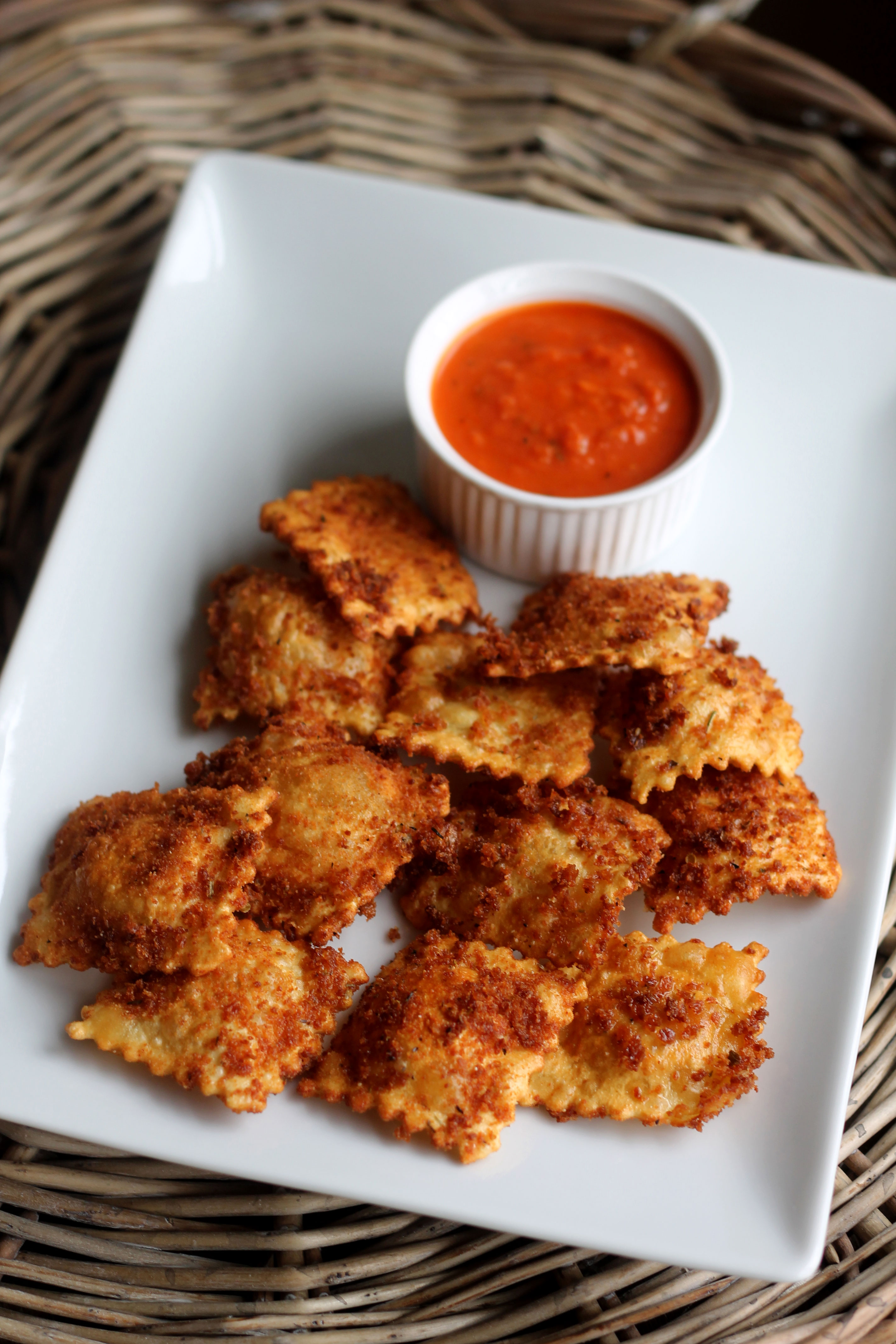 Easy and delicious fried cheese ravioli