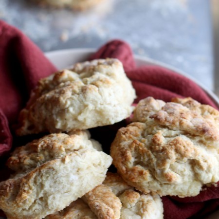 Fluffy and flaky buttermilk biscuits