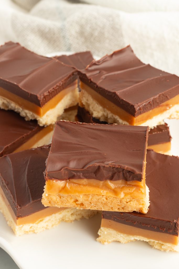 Chocolate, caramel and a shortbread cookie crust make these Caramel Squares.