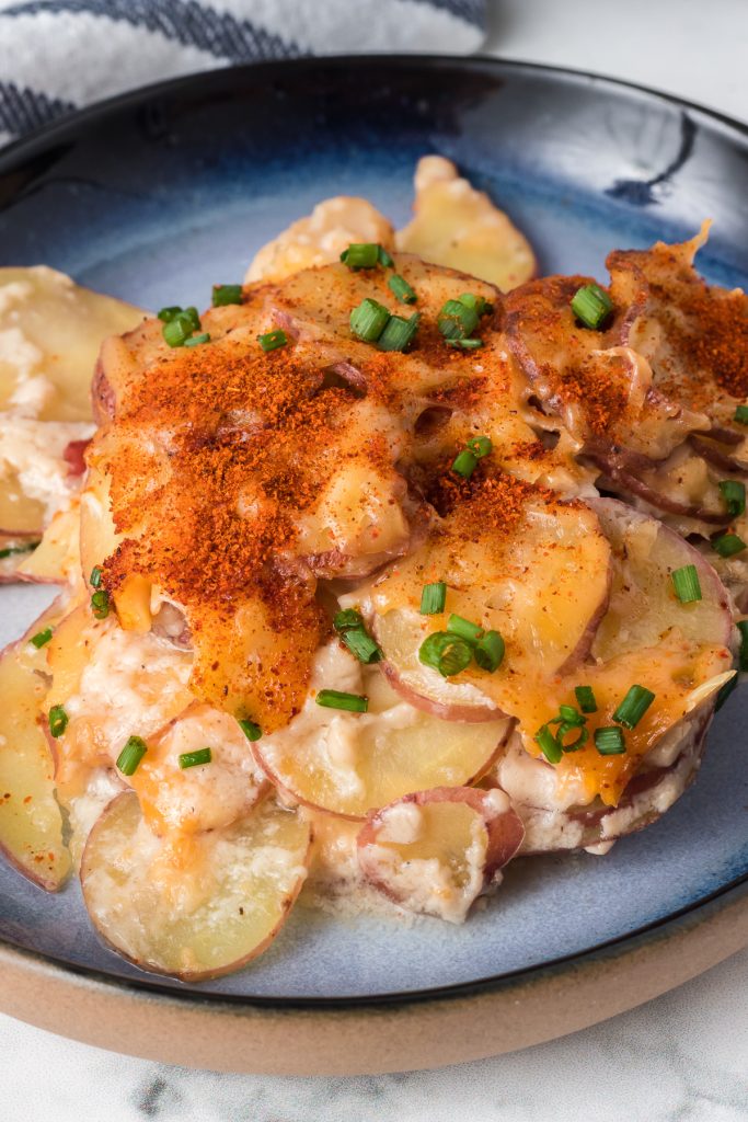 Slow Cooker Scalloped Potatoes