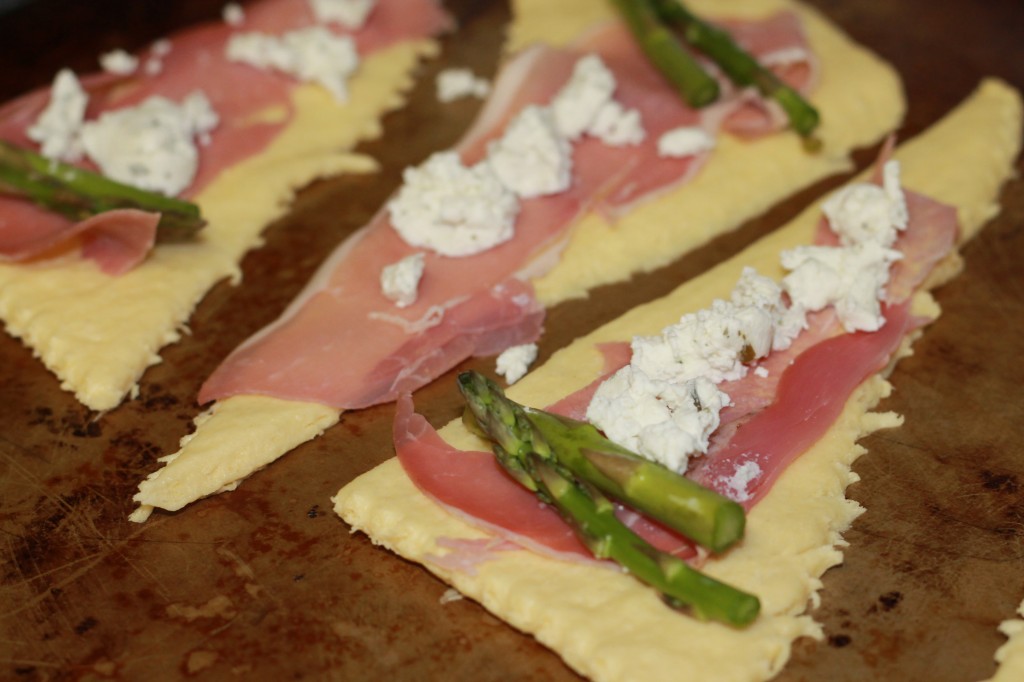 Asparagus and Prosciutto Crescent Rolls