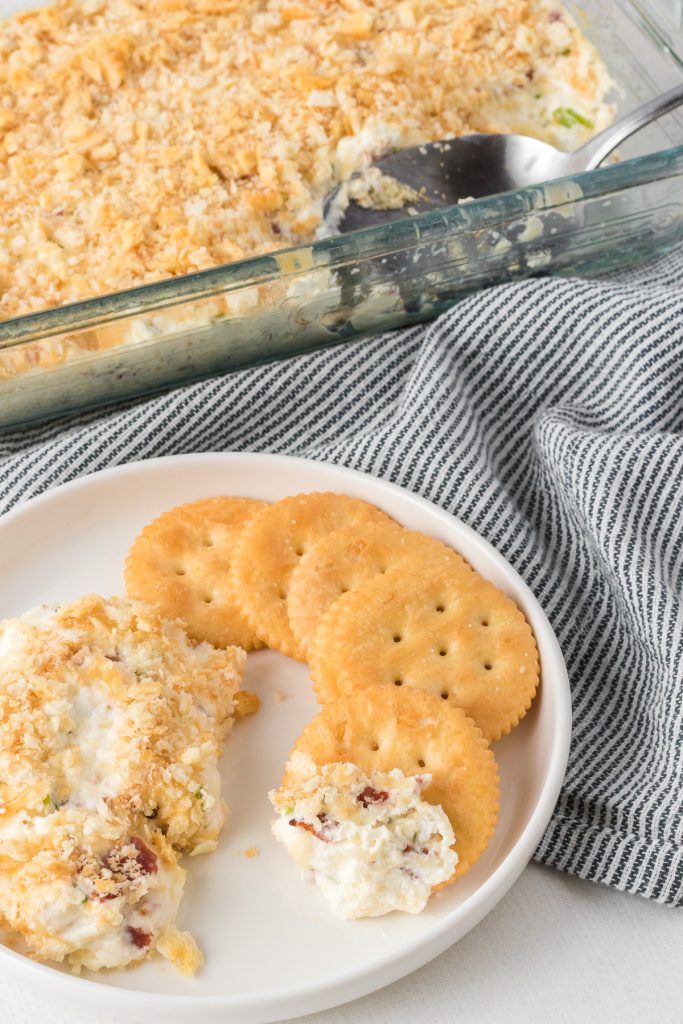 Cheese dip and crackers. An easy appetizer.