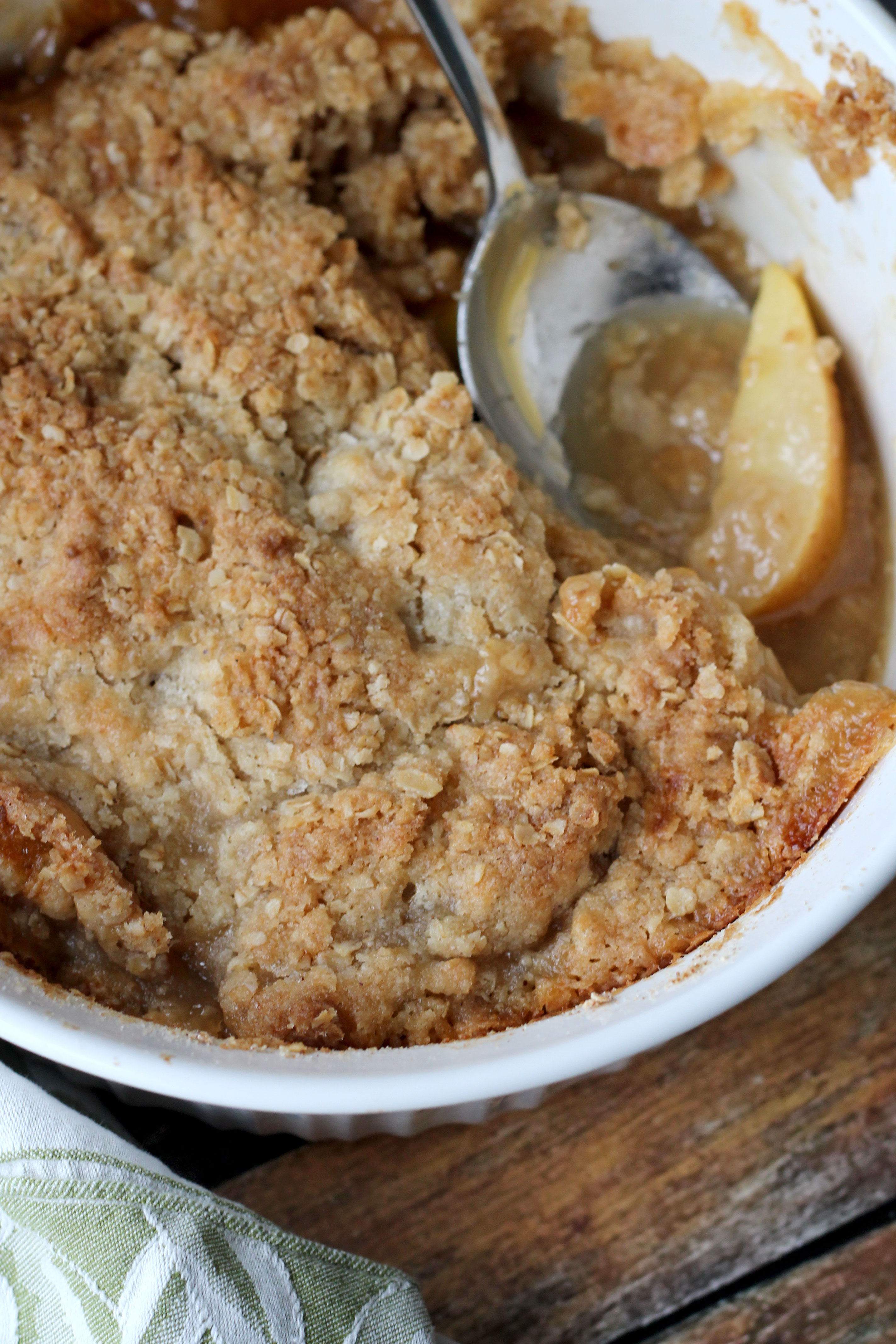 Apple Pear Crisp | Hall Nesting