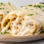 Chicken Alfredo Lasagna Rolls