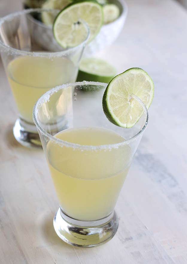 Skinny Sparkling Margarita